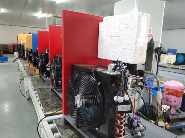 Refrigerant-compressed-air-dryer-Air-Treatment